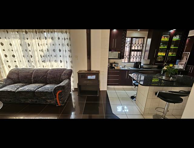 3 BEDROOM HOUSE FOR SALE IN ELANDSPARK